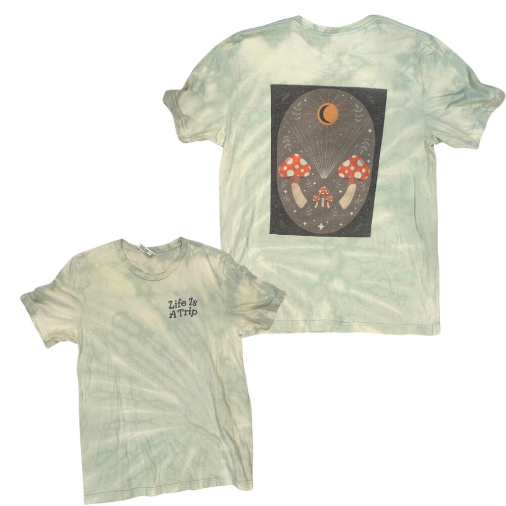 Green Life Is A Trip Moon Mushroom Tarot T Shirt Short Sleeve Crewneck Large